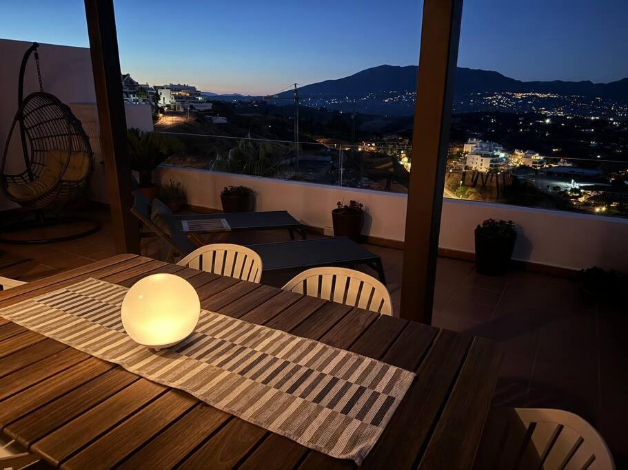 Ferienwohnung Casa Cerro Azul In La Cala Hills Club Sitio de Calahonda Exterior foto